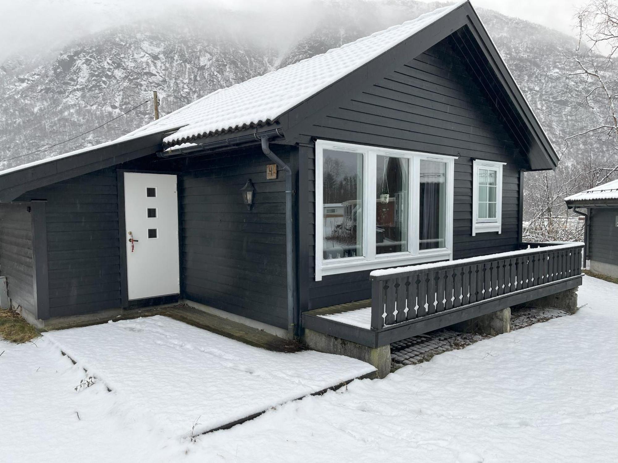 Skysstasjonen Cottages Røldal Eksteriør bilde